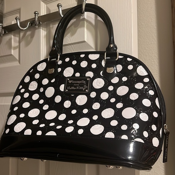 New never used Hello Kitty tote with polka dots - Picture 4 of 9
